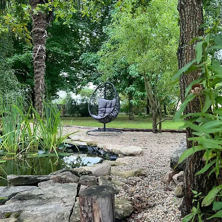 La Maison Aux Petits Bonheurs Chaille-sous-les-Ormeaux